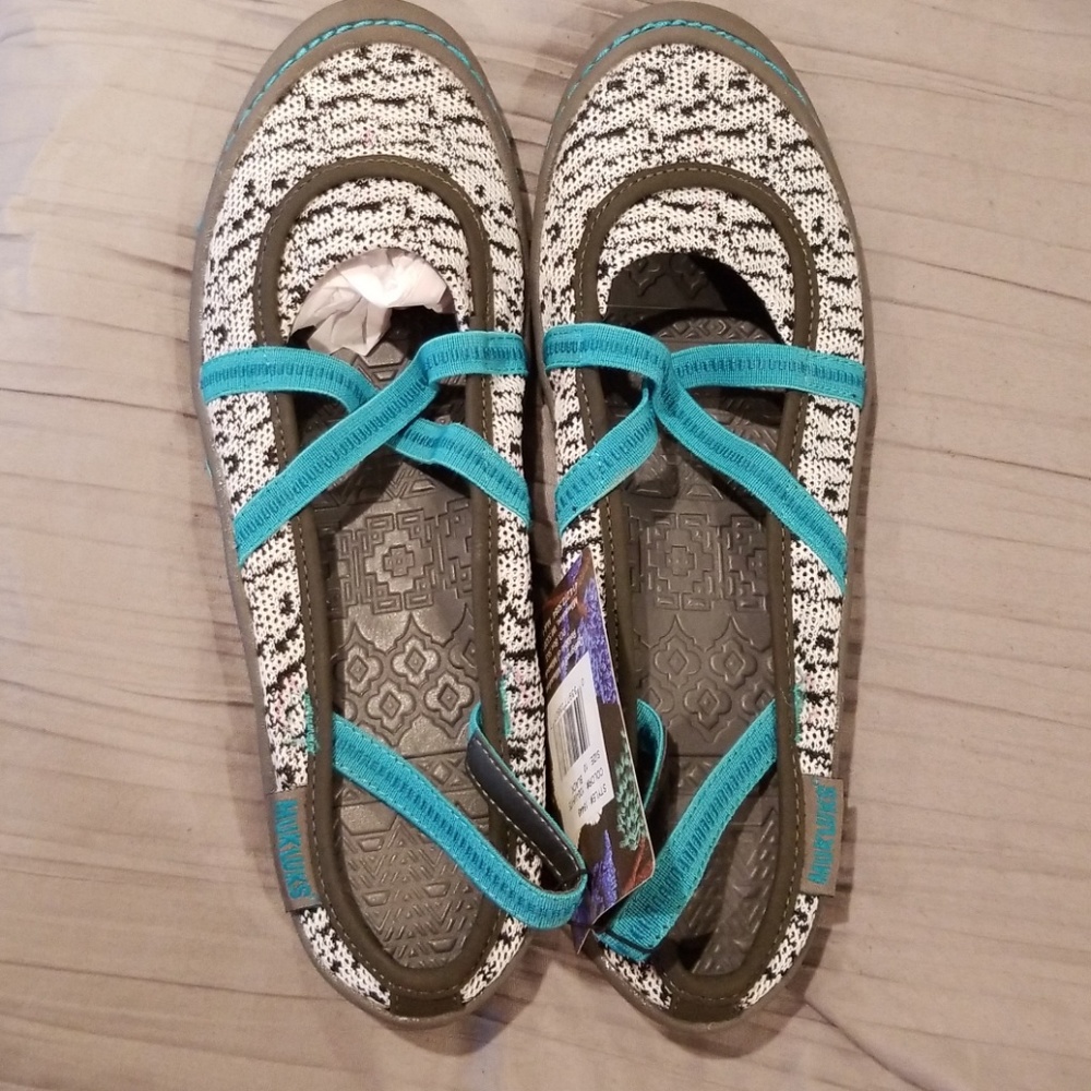 Erin Sport Shoe MukLuks